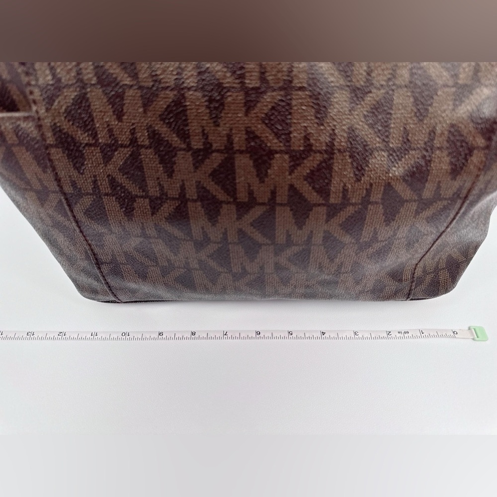 Michael Kors Charlotte Top Zip Tote  Signature Shoulder Bag /Brown - Picture 9 of 10
